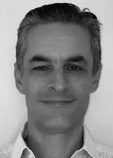 EDUARDO NOVAES
