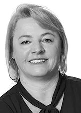 Professora Simone Chiminelli