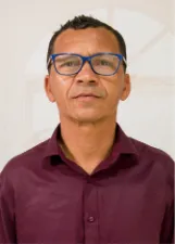 Professor Ailton
