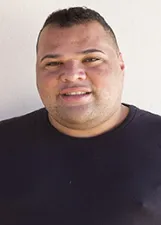 LÉO PEREIRA