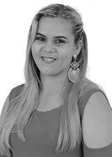Laura Arcanjos