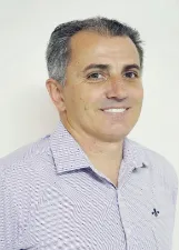 Professor Claudir