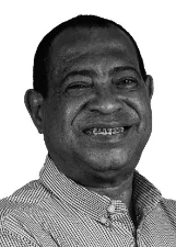 Dr. Denival Casamenteiro