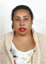 SUZY OLIVEIRA