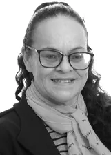 CLAUDIA DO PASTÉL