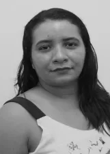 TATY SOARES