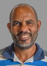 ADRIANO MALUQUINHO