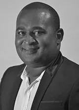 ANDRÉ COBRADOR