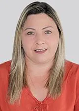 ADRIANA MUNIZ