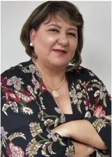 Professora Adriane Delacorte