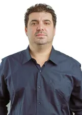 DOUGLAS BORGES