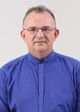 CARLOS LEAL