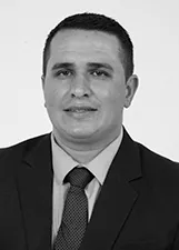 LEANDRO ALMEIDA