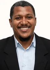 Professor Everson Faustino