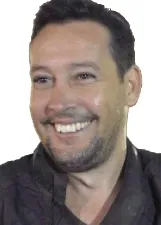 LAENDER LUCIANO