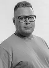 ALEX GUIMARÃES
