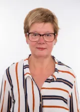 MARION RENNER