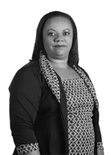 LISA DE CLEUSA