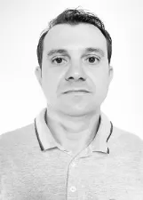 Dr. Marcio Favaro