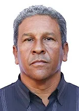 DIVÁ DOS CABEÇAS