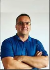 Dr Claudio Soares