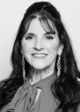 Zélia Pezzini