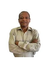 Pastor Ari