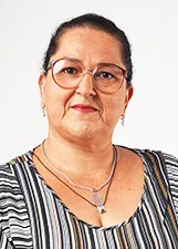 ELAINE DIAS