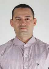 Sanderley Leal