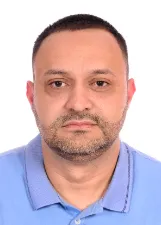 Roberto Leão