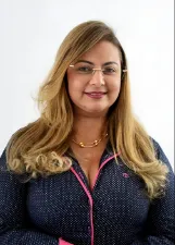 Débora Reis