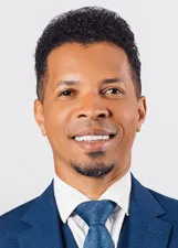 Dr Samuka