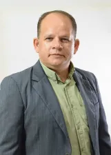 ANDRÉ VIANA