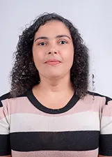 Simone Filha do Zaquel