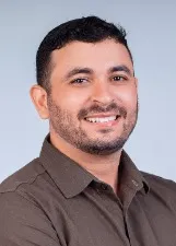 TOM SANTOS