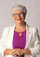 Célia Tavares