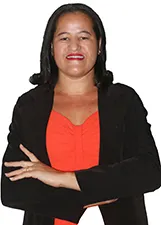 Bruna Apolinário