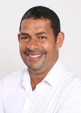 LINDOVAL MUNIZ