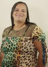 ADRIANA NEM CHULÉ