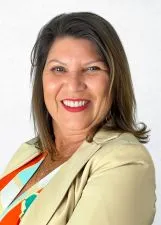 Leila Eburneo