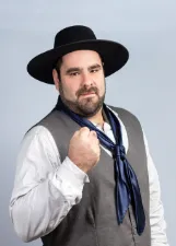 MAURICIO LUCAS