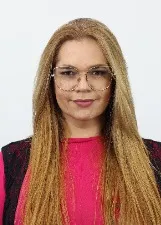 Flavia Dias
