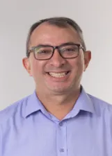 CHARLES NEVES