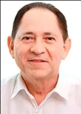 Carlos César