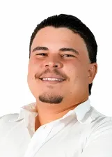 Léo Piscineiro