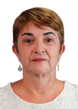 Beth Pereira