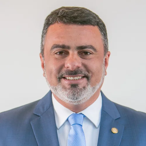 VITOR JUNIOR