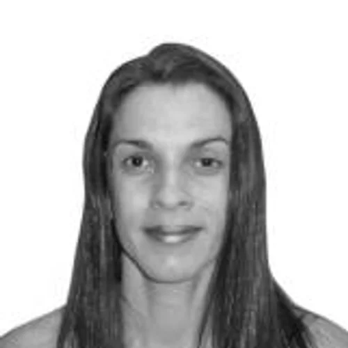 Emanuella Carvalho