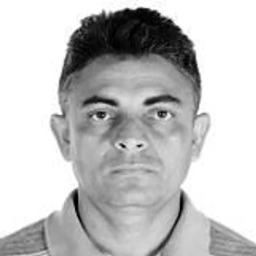 PROFESSOR IVANALDO