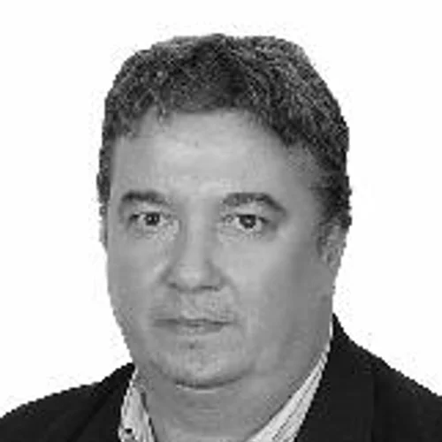 Dr. Celso Teixeira